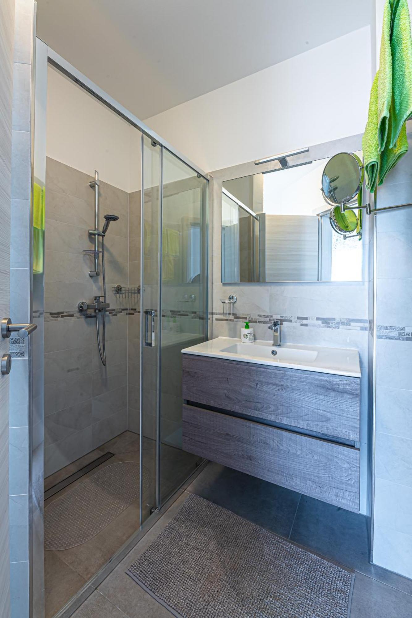 Casa Leda Banjol Apartman