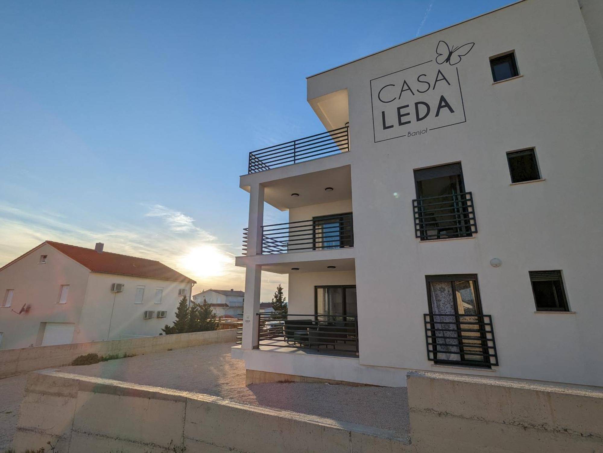 Apartment Casa Leda Banjol *