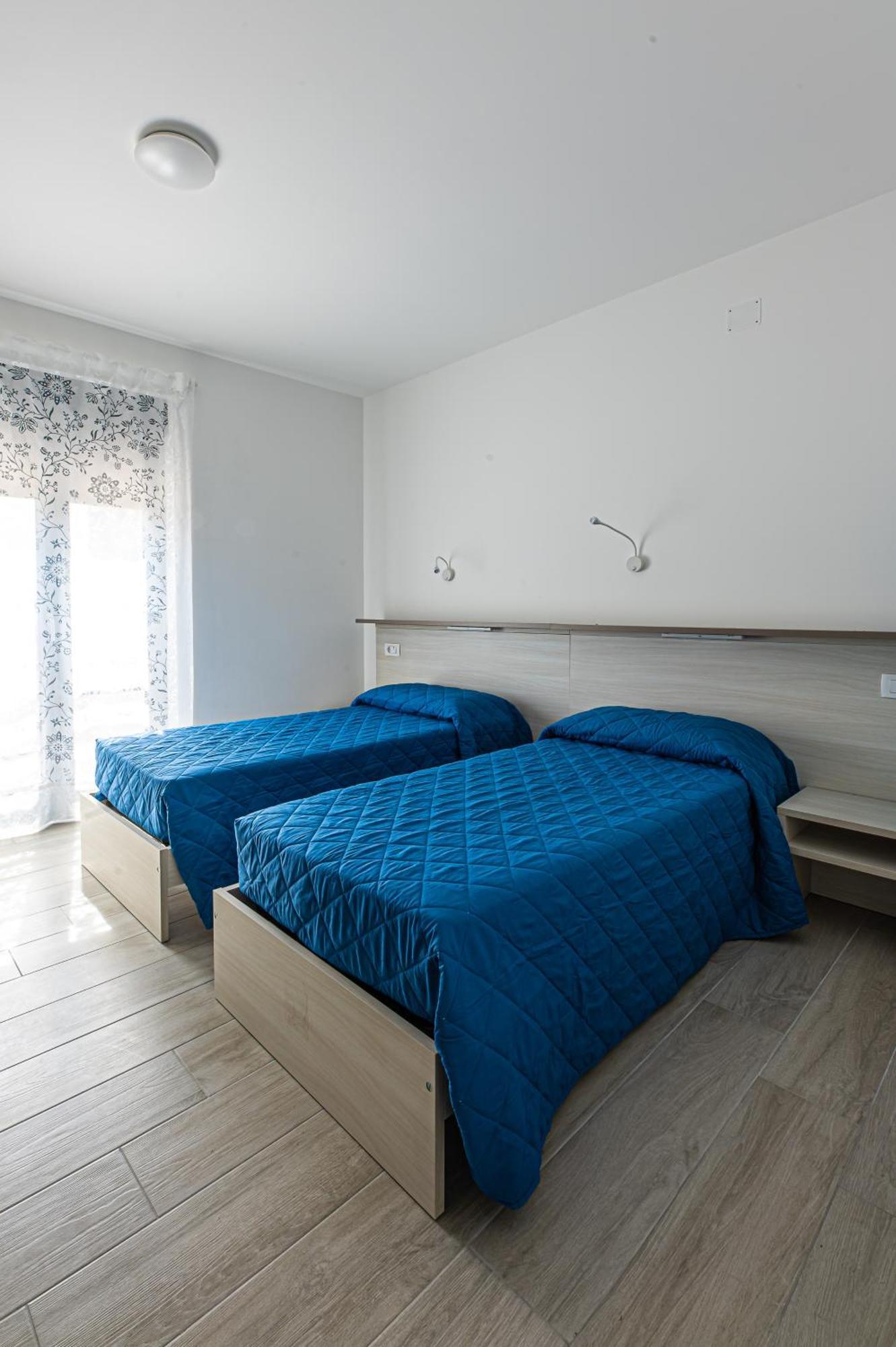 Casa Leda Banjol *
